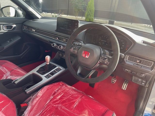 HONDA CIVIC HATCHBACK 2025 Image 31