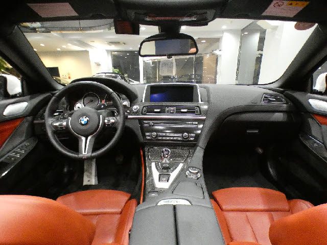 BMW M6 OPEN 2012 Image 31