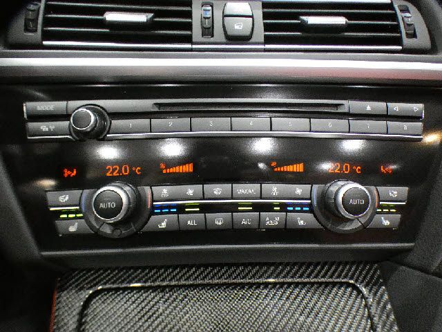 BMW M6 OPEN 2012 Image 31