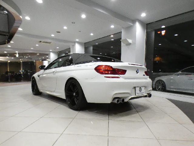 BMW M6 OPEN 2012 Image 31