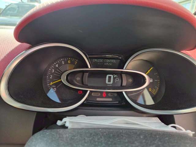 RENAULT LUTECIA 2016 Image 31