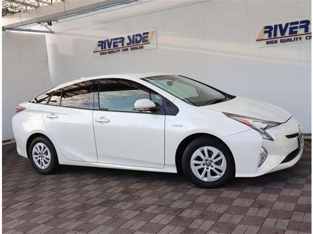 TOYOTA PRIUS 2015 Image 31