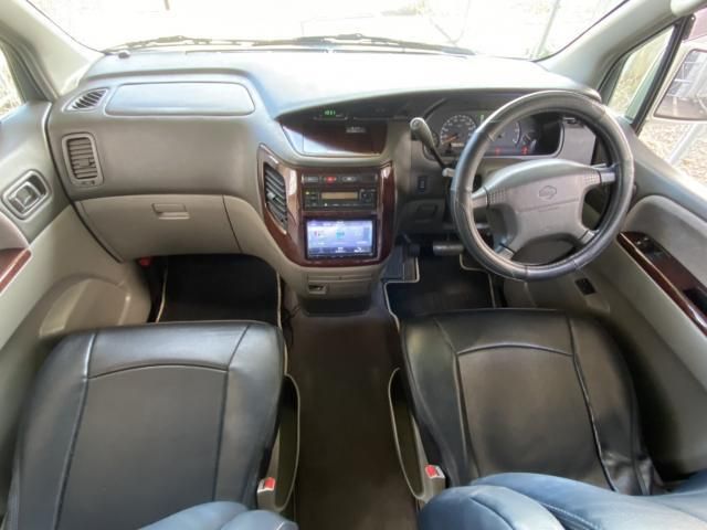 NISSAN ELGRAND 1999 Image 31