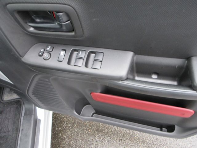 SUZUKI SPACIA 4WD 2023 Image 31