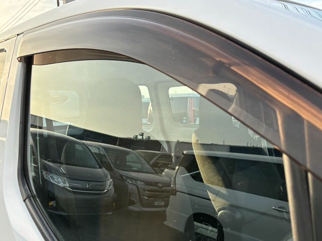 NISSAN NV200 VANETTE VAN 2018 Image 31