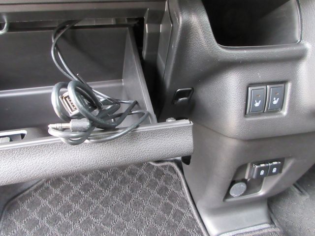 SUZUKI SPACIA 4WD 2023 Image 31