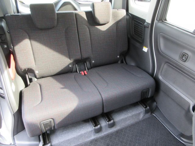 SUZUKI SPACIA 4WD 2023 Image 31