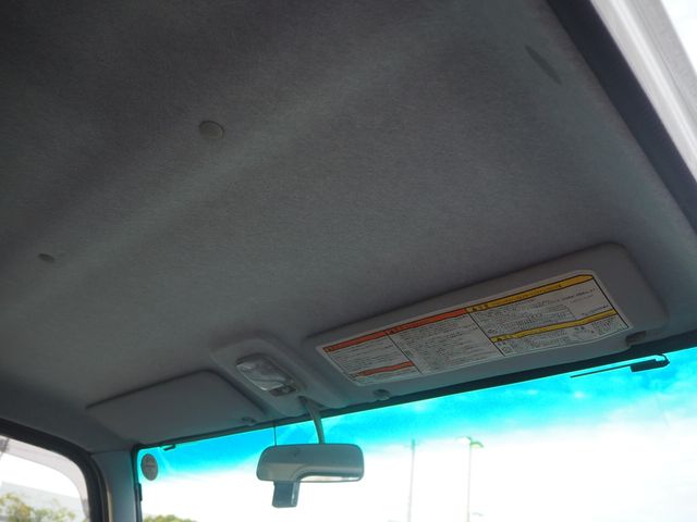 MITSUBISHI CANTER 2012 Image 31