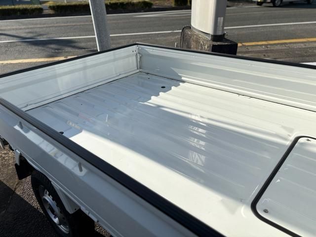 SUZUKI CARRY TRUCK 4WD 2024 Image 31