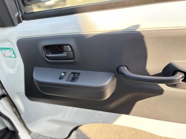 SUZUKI CARRY TRUCK 4WD 2024 Image 31