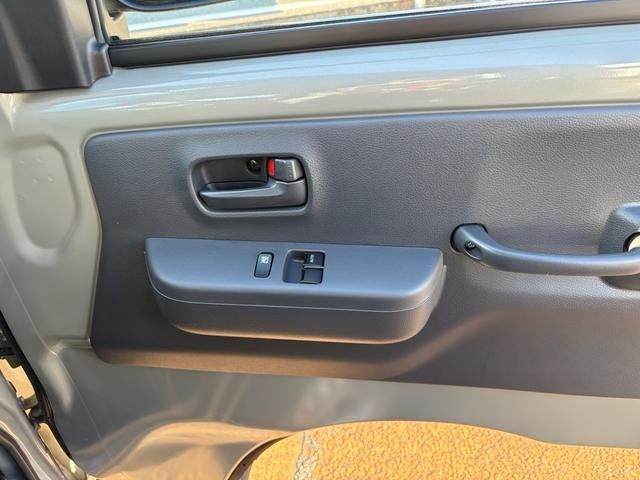 SUZUKI CARRY TRUCK 4WD 2024 Image 31