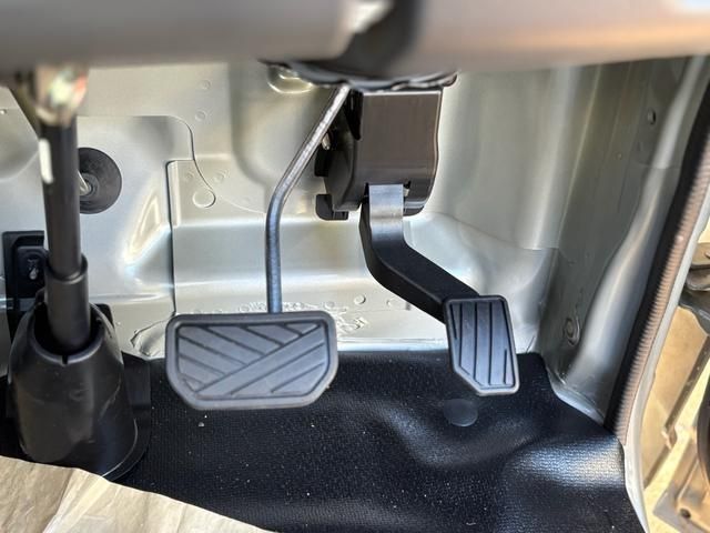 SUZUKI CARRY TRUCK 4WD 2024 Image 31