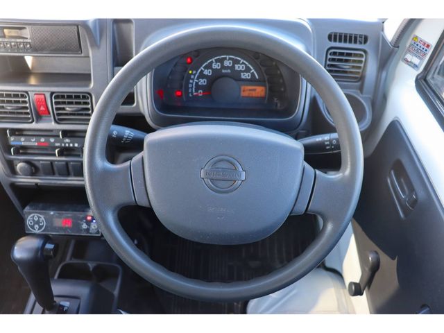 NISSAN NT100 CLIPPER 2019 Image 31