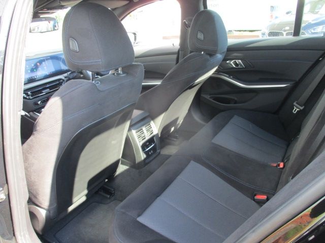 BMW 3SERIES SEDAN 2025 Image 31