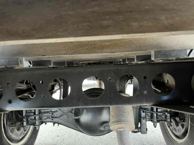 ISUZU ELF 2005 Image 31