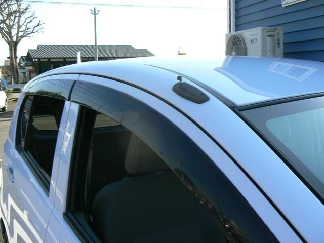 DAIHATSU MIRA E:S 2012 Image 31