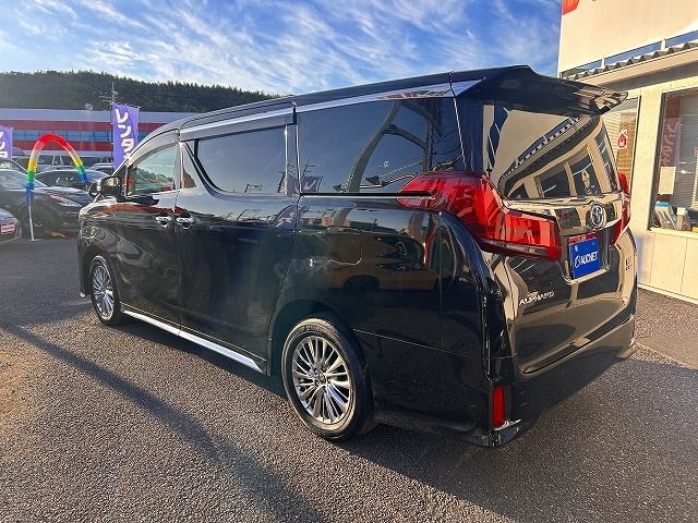 TOYOTA ALPHARD HYBRID 4WD 2022 Image 31