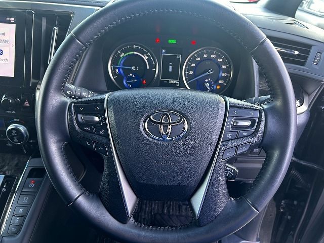 TOYOTA ALPHARD HYBRID 4WD 2022 Image 31