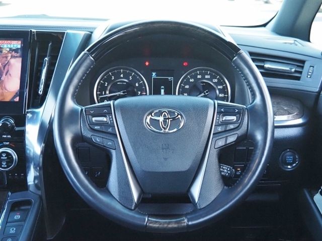 TOYOTA VELLFIRE 2020 Image 31