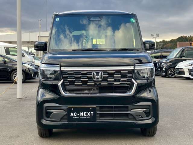 HONDA N BOX CUSTOM 2024 Image 31