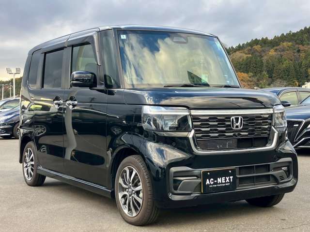 HONDA N BOX CUSTOM 2024 Image 31