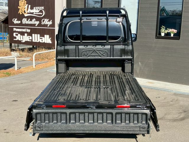 DAIHATSU HIJET TRUCK 4WD 2022 Image 31