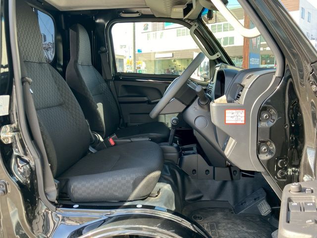 DAIHATSU HIJET TRUCK 4WD 2022 Image 31