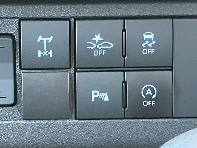 DAIHATSU HIJET TRUCK 4WD 2022 Image 31