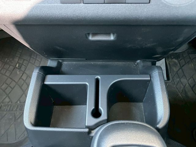 DAIHATSU HIJET TRUCK 4WD 2022 Image 31