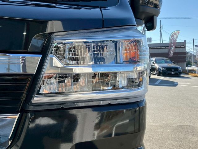 DAIHATSU HIJET TRUCK 4WD 2022 Image 31