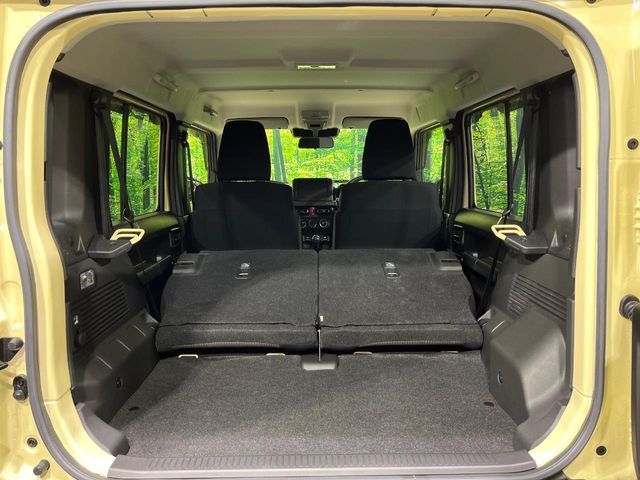 SUZUKI JIMNY NOMADE 2025 Image 31