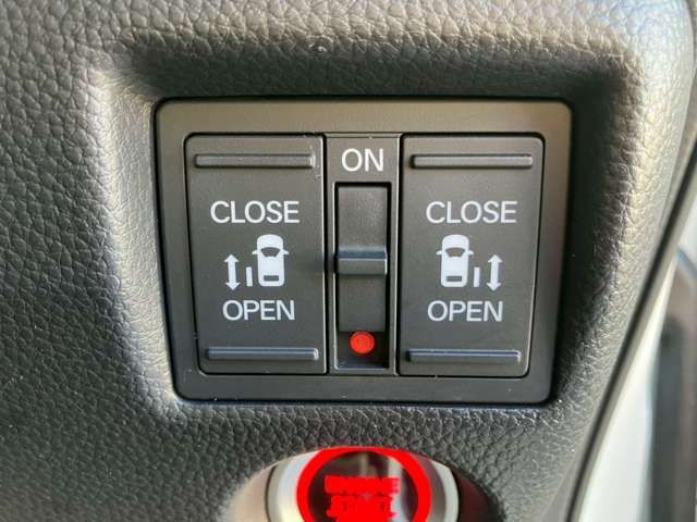 HONDA N BOX CUSTOM 2023 Image 31