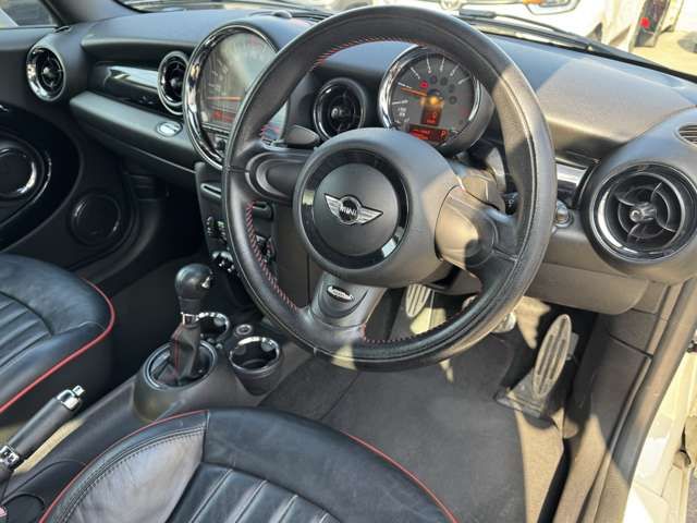 BMW MINI 2012 Image 31