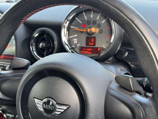 BMW MINI 2012 Image 31