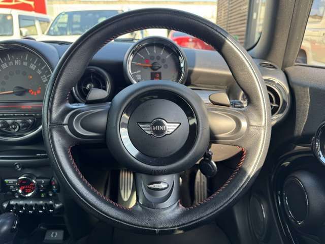 BMW MINI 2012 Image 31