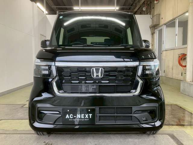 HONDA N BOX CUSTOM 2024 Image 31