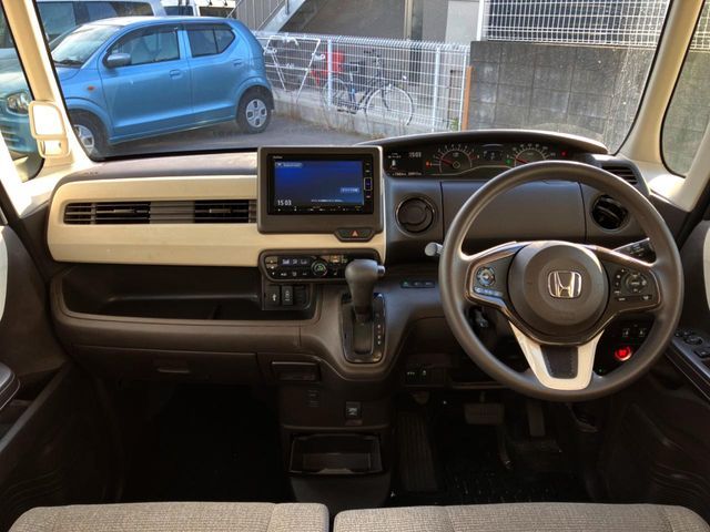 HONDA N BOX 2021 Image 31