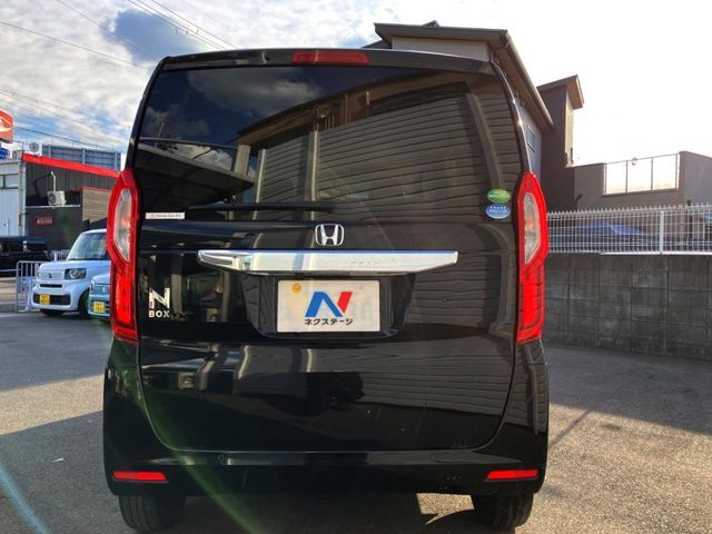 HONDA N BOX 2021 Image 31