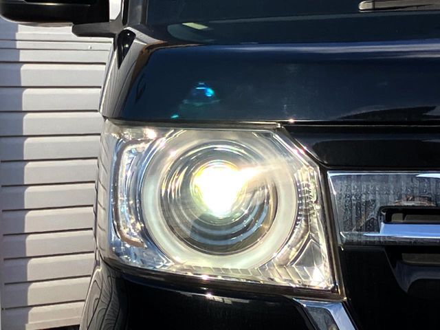 HONDA N BOX 2021 Image 31