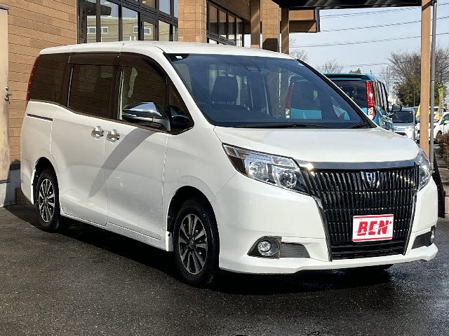 TOYOTA ESQUIRE 2017 Image 31