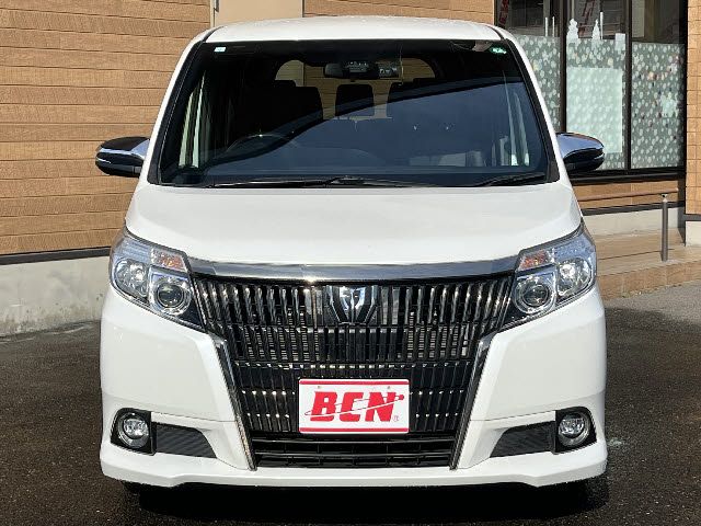 TOYOTA ESQUIRE 2017 Image 31