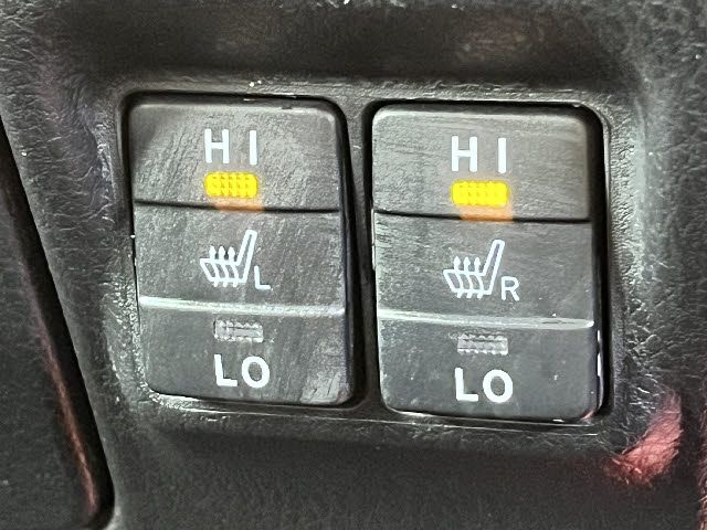 TOYOTA ESQUIRE 2017 Image 31