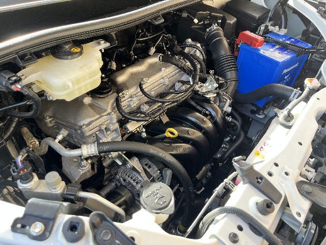 TOYOTA ESQUIRE 2017 Image 31