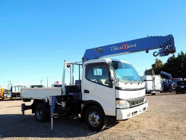 HINO DUTRO 2002 Image 31