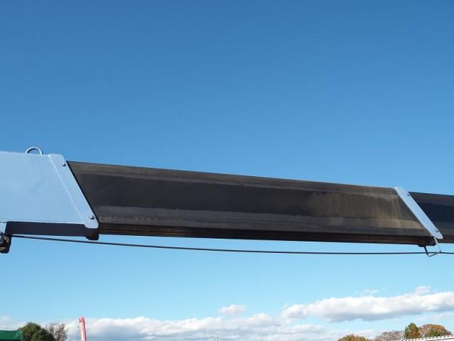 HINO DUTRO 2002 Image 31