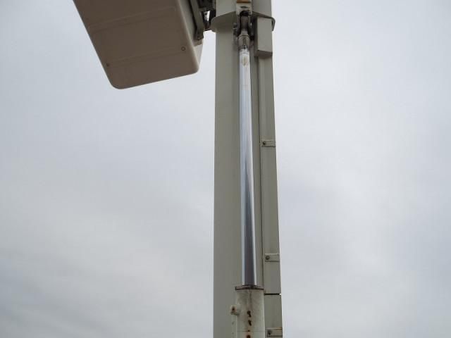 ISUZU ELF 2017 Image 31