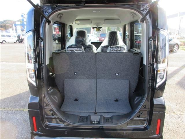 SUZUKI SPACIA CUSTOM 4WD 2024 Image 31