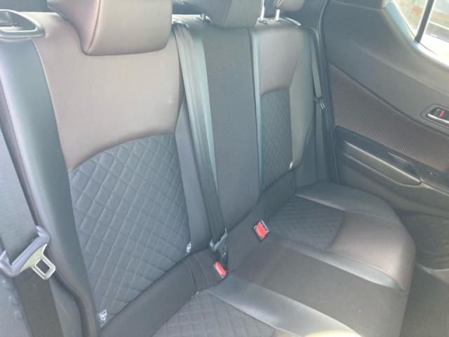 TOYOTA C-HR 2019 Image 31