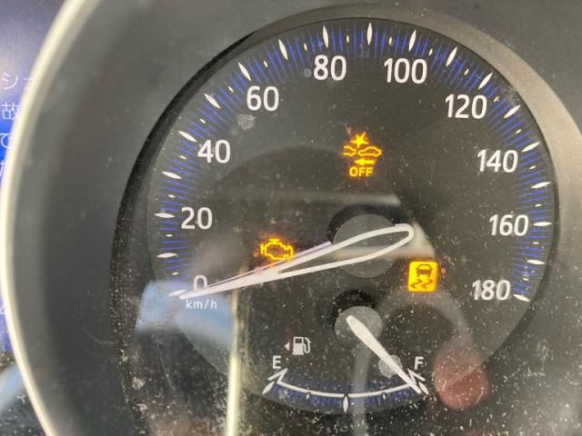 TOYOTA C-HR 2019 Image 31