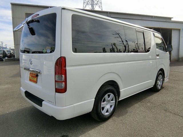 TOYOTA REGIUSACE VAN 2WD 2013 Image 31